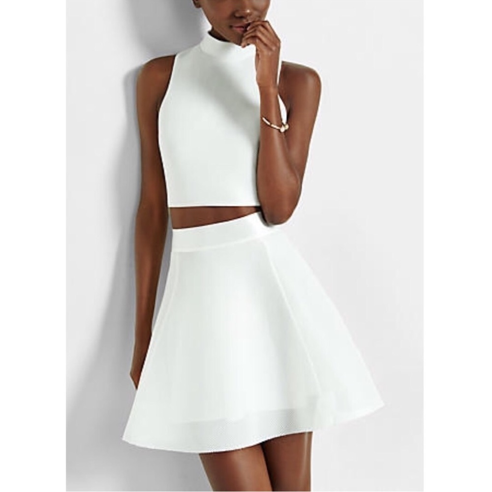 EXPRESS Ivory High Waisted Bonded Mesh Flare Skirt